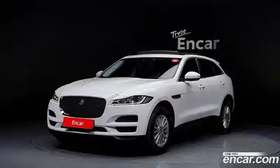 Jaguar F-Pace, 2017