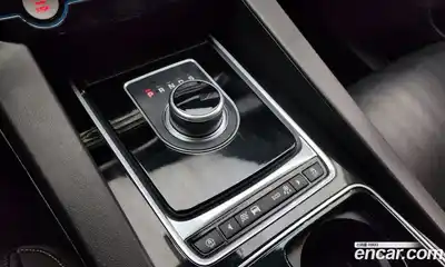 Jaguar F-Pace 2017 2.0 гидро в Москве № 263462, миниатюра 9