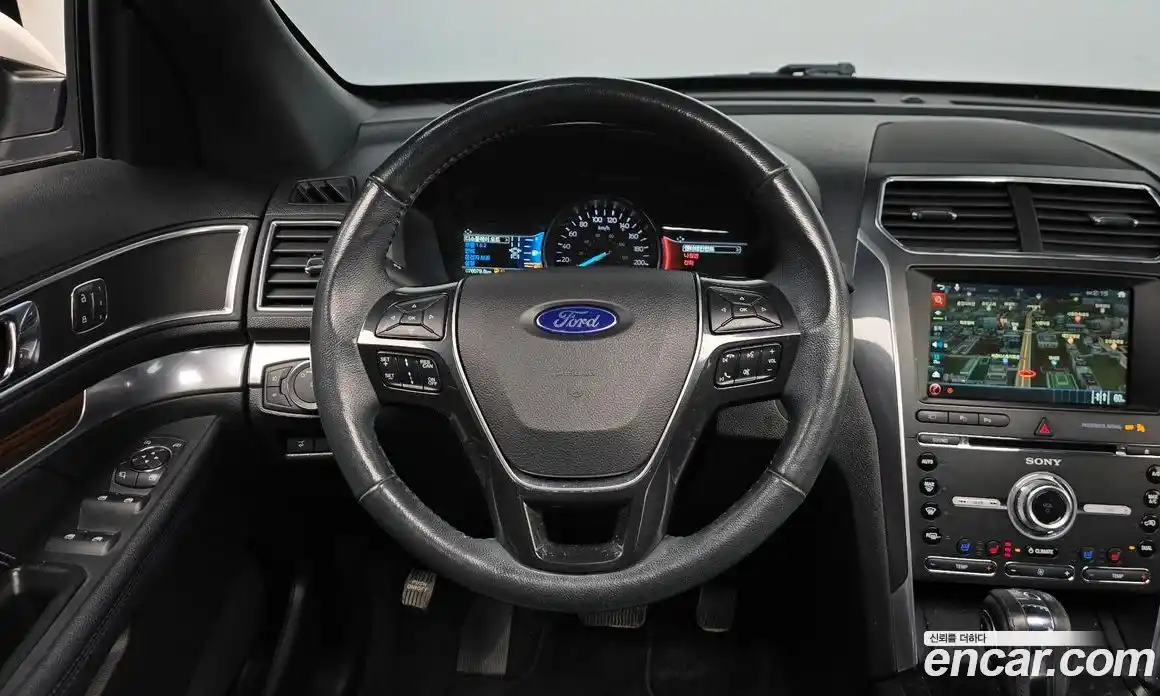 Ford Explorer 2018 2.3 гидро в Москве № 273395, фото 13