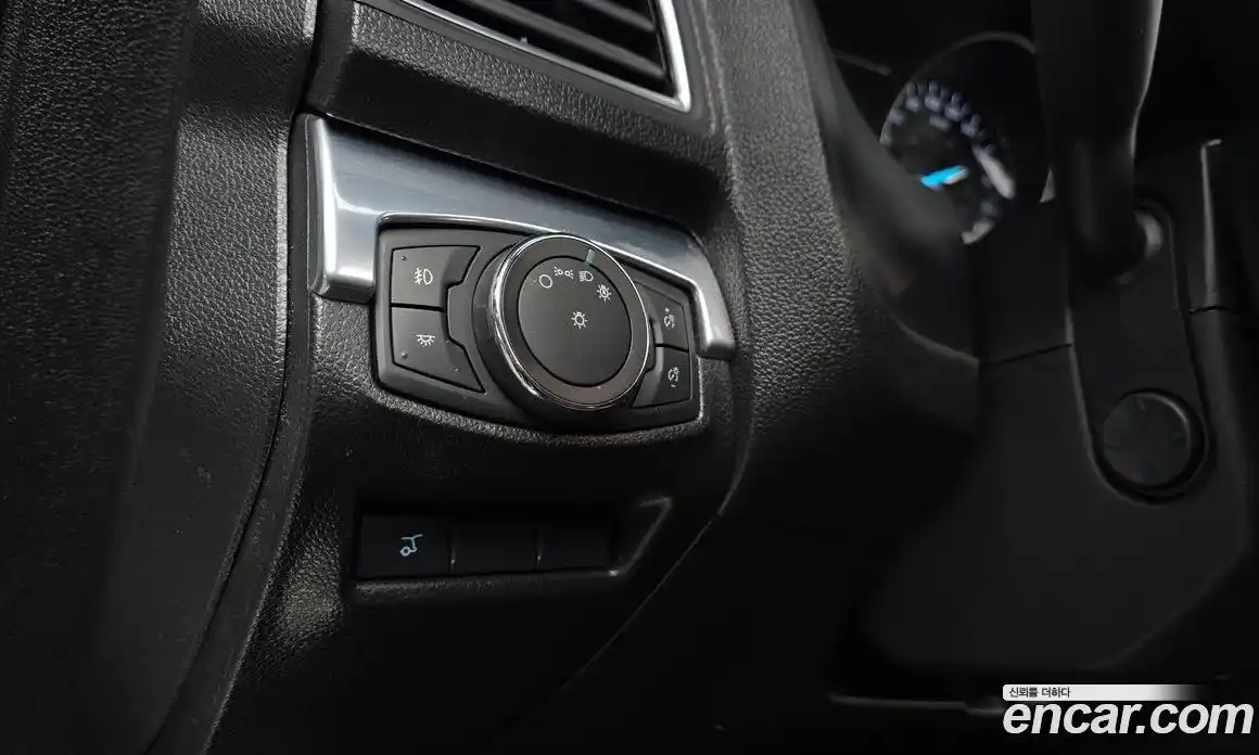 Ford Explorer 2018 2.3 гидро в Москве № 273395, фото 14