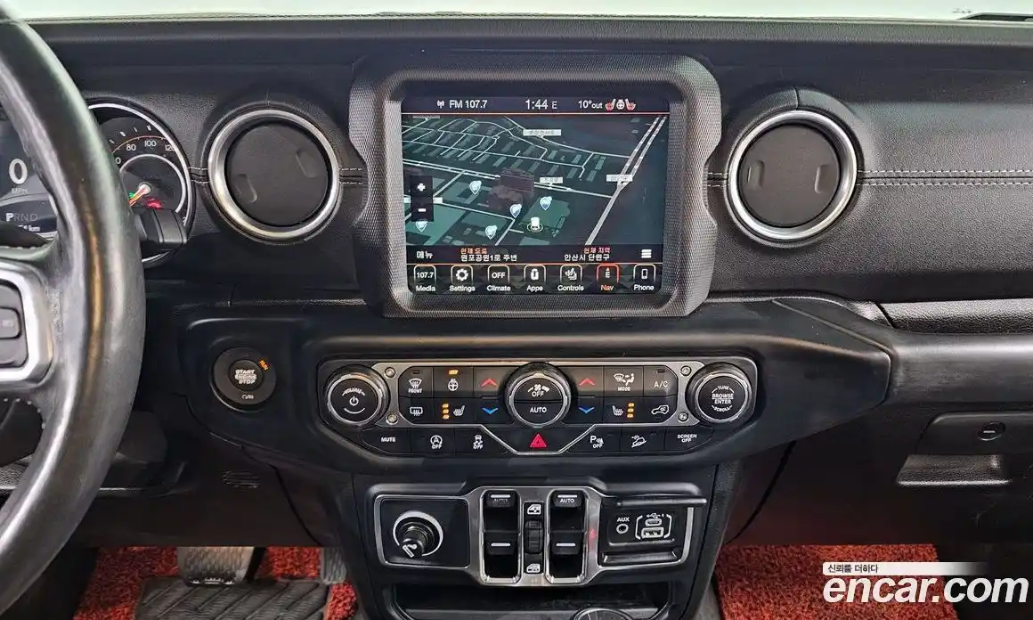 Jeep Wrangler 2019 2.0 гидро в Москве № 278707, фото 19