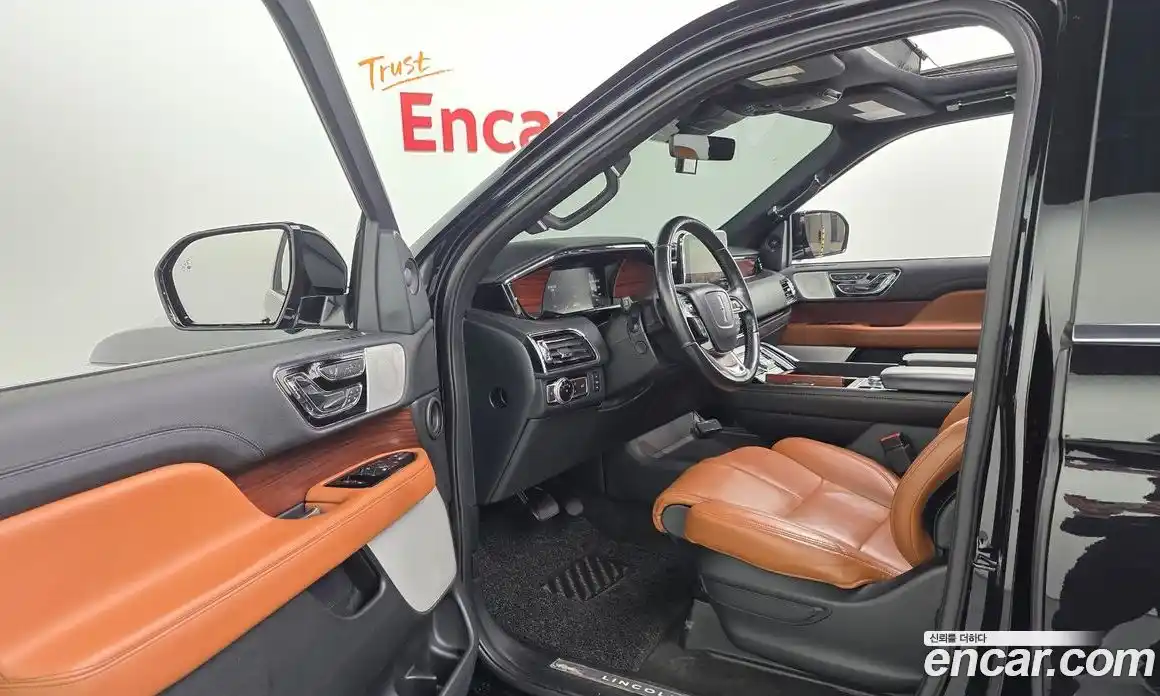 Lincoln Navigator 2021 3.5 гидро в Москве № 282509, фото 13