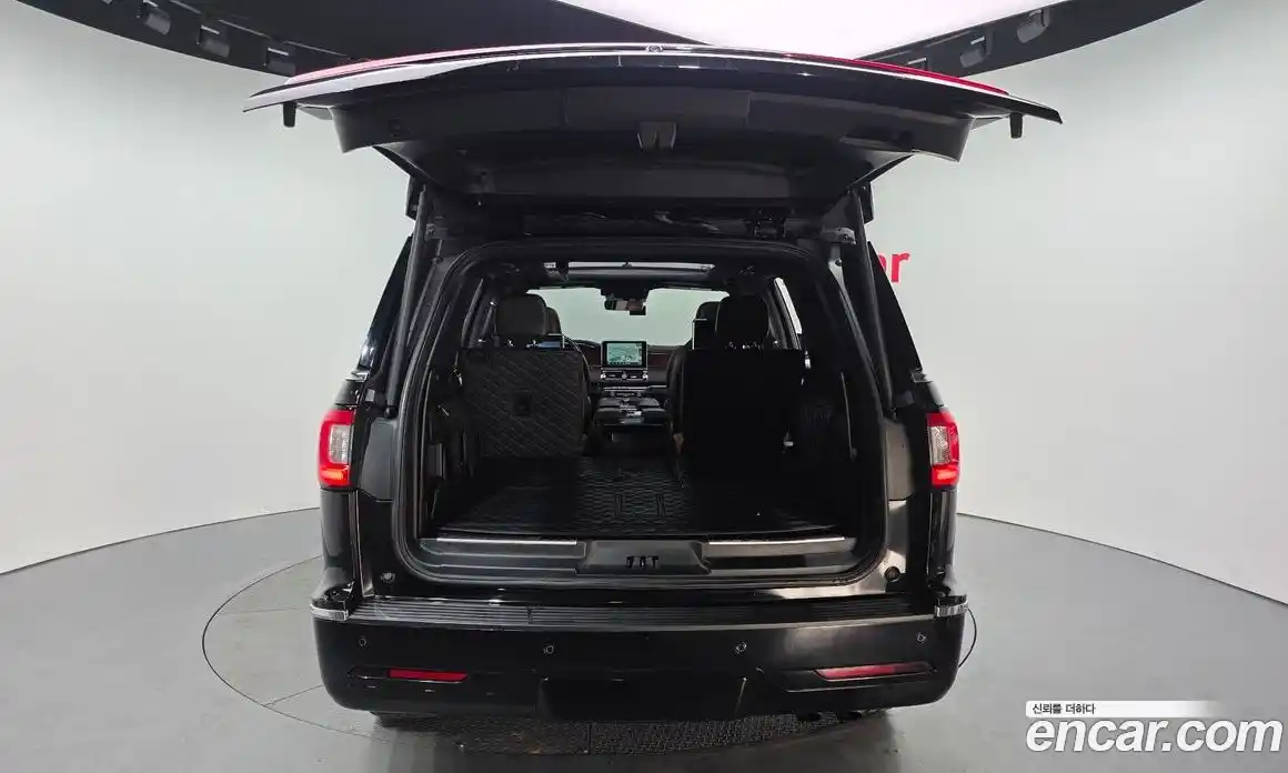 Lincoln Navigator 2021 3.5 гидро в Москве № 282509, фото 20