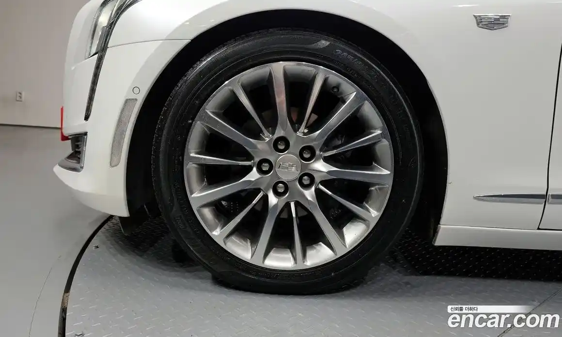 Cadillac CT6 2018 2.0 гидро в Москве № 285584, фото 5