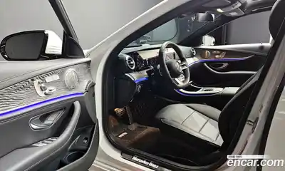 Mercedes-Benz E-Class 2022 2.0 гидро в Москве № 286675, миниатюра 12