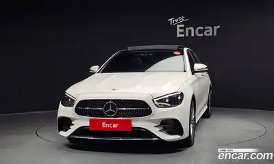 Mercedes-Benz E-Class 2022 2.0 гидро в Москве № 286675, миниатюра 3