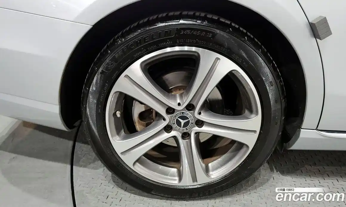 Mercedes-Benz E-Class 2019 2.0 гидро в Москве № 292168, фото 5