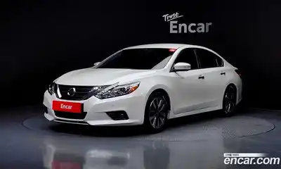 Nissan Altima, 2016