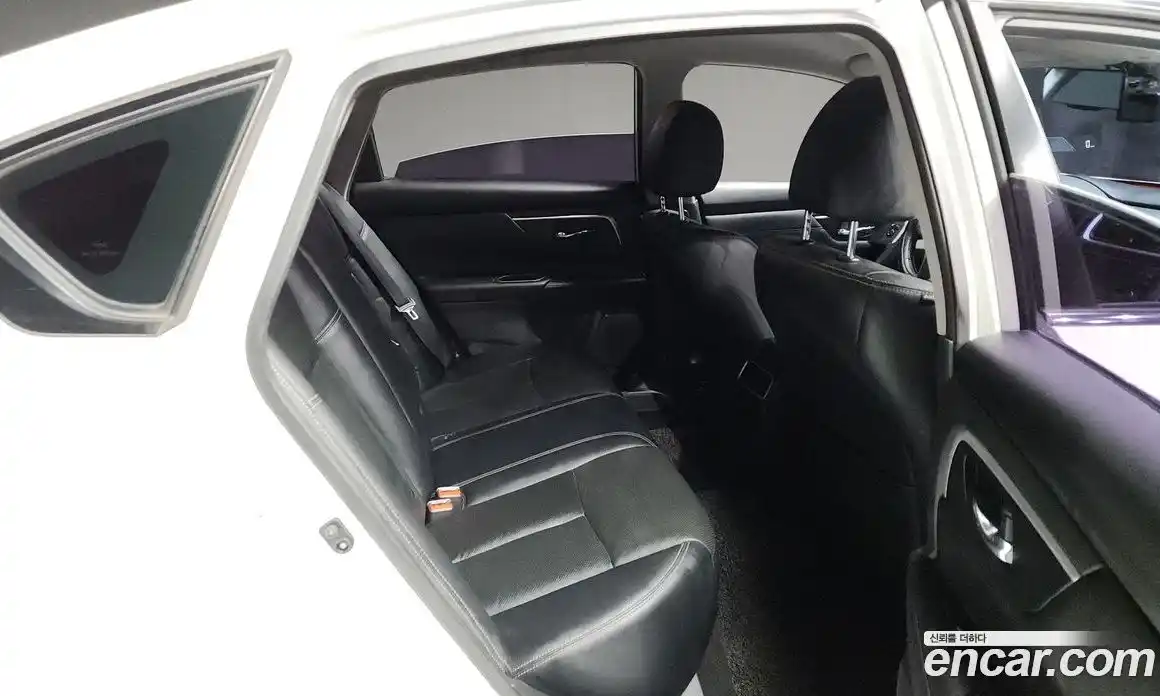 Nissan Altima 2016 2.5 гидро в Москве № 294906, фото 12
