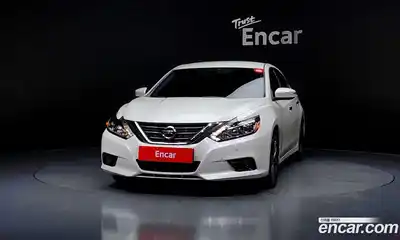 Nissan Altima 2016 2.5 гидро в Москве № 294906, миниатюра 3