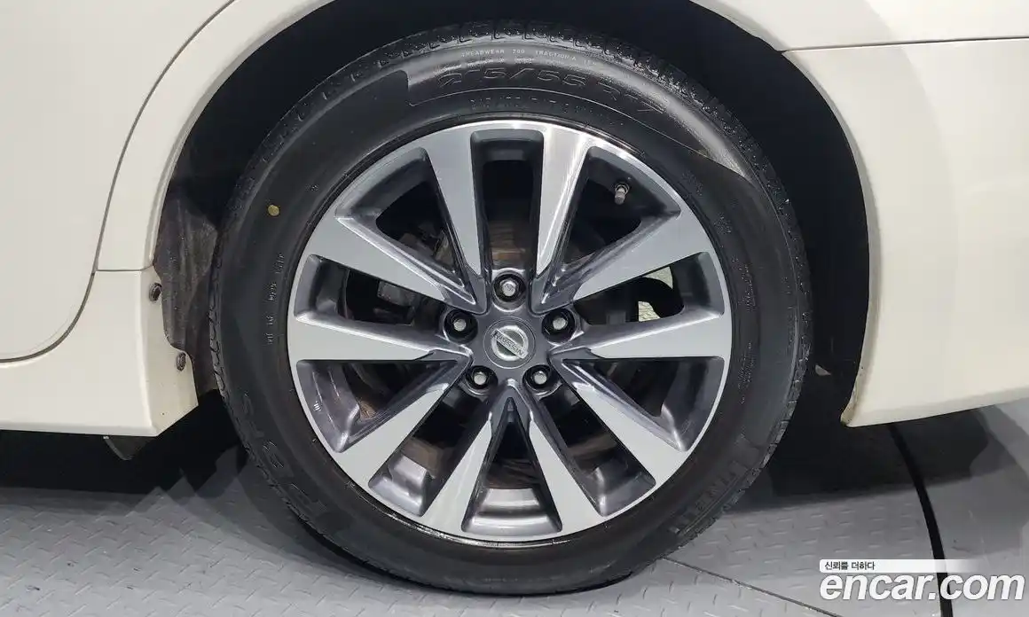 Nissan Altima 2016 2.5 гидро в Москве № 294906, фото 5