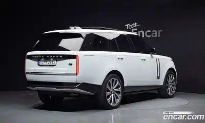 Land Rover Range-Rover 2023 4.4 гидро в Москве № 298223, миниатюра 2