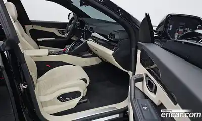 Lamborghini Urus 2020 4.0 гидро в Москве № 320806, миниатюра 10