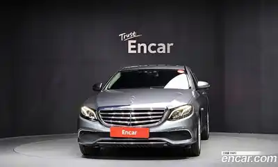 Mercedes-Benz E-Class 2018 2.0 гидро, миниатюра 3