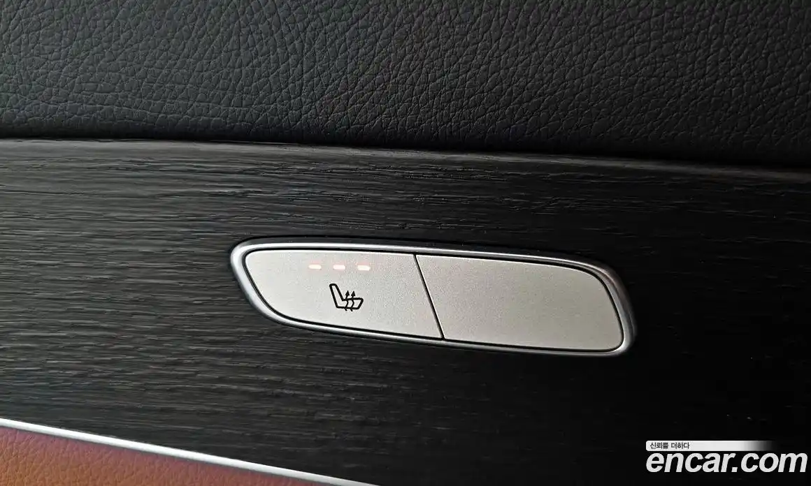Mercedes-Benz GLC-Class 2020 2.0 гидро в Москве № 342389, фото 17