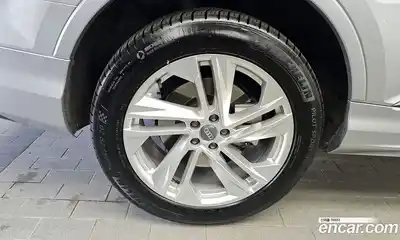 Audi Q7 2020 3.0 гидро в Москве № 343568, миниатюра 5