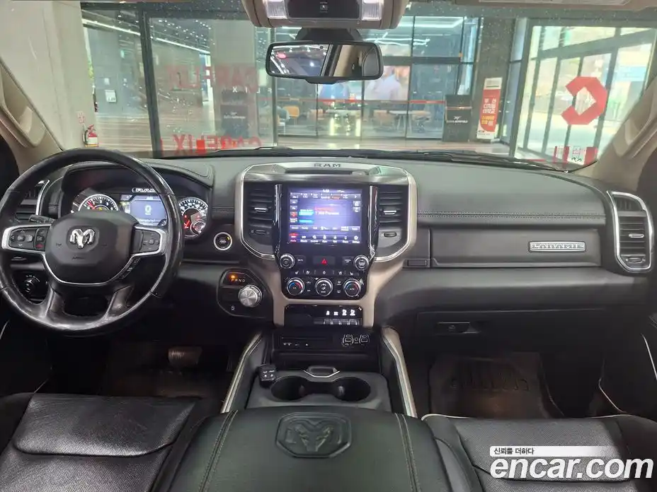 Dodge Ram Pick Up 2019 5.7 гидро в Москве № 362356, фото 13