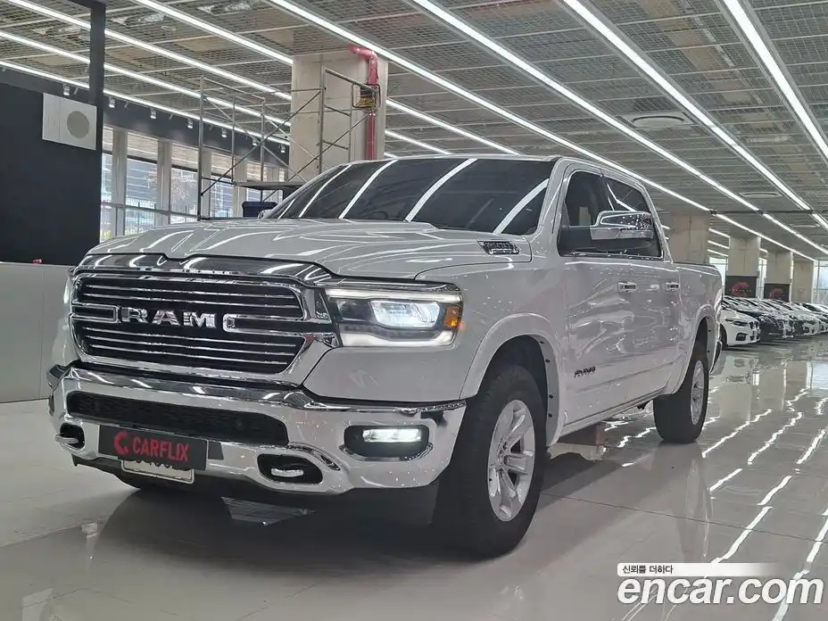 Dodge Ram Pick Up 2019 5.7 гидро в Москве № 362356, фото 3