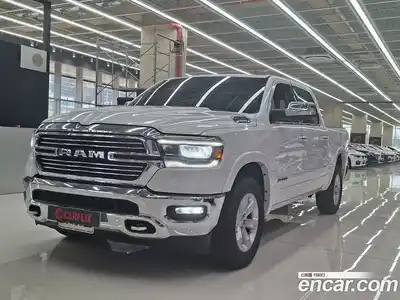 Dodge Ram Pick Up 2019 5.7 гидро в Москве № 362356, миниатюра 3