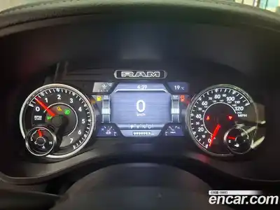 Dodge Ram Pick Up 2019 5.7 гидро в Москве № 362356, миниатюра 8