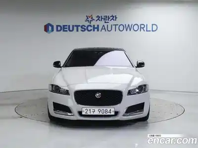 Jaguar XF 2017 2.0 гидро в Москве № 386434, миниатюра 3