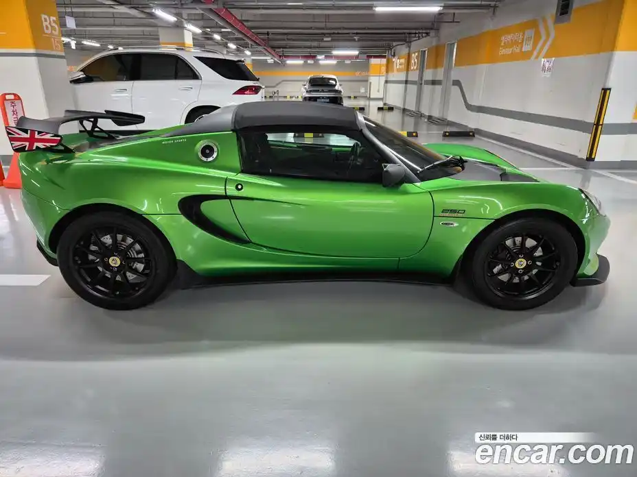 Lotus Elise 2019 1.8 механика в Москве № 394967, фото 11