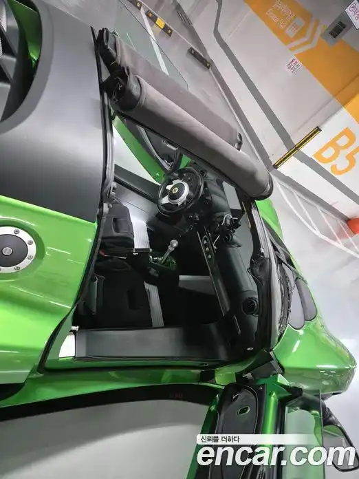 Lotus Elise 2019 1.8 механика в Москве № 394967, фото 13