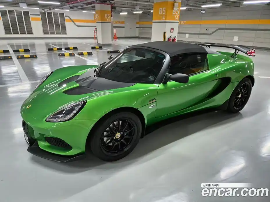 Lotus Elise 2019 1.8 механика в Москве № 394967, фото 4