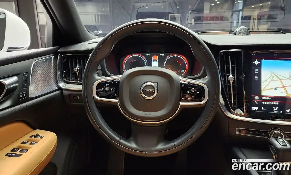 Volvo S60 2019 2.0 гидро в Москве № 429911, фото 14
