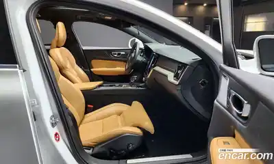 Volvo S60 2019 2.0 гидро в Москве № 429911, миниатюра 10