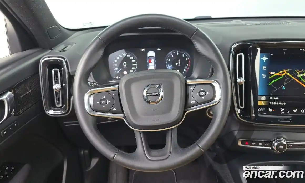 Volvo XC40 2021 2.0 гидро в Москве № 469823, фото 13