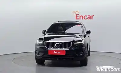 Volvo XC40 2021 2.0 гидро в Москве № 469823, миниатюра 3