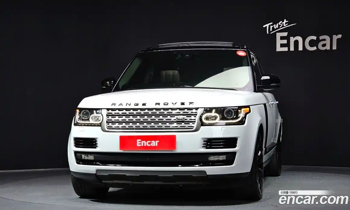 Land Rover Range-Rover 2016 4.4 гидро в Москве № 498997, фото 3