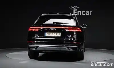 Audi Q8 2022 3.0 гидро в Москве № 544615, миниатюра 4
