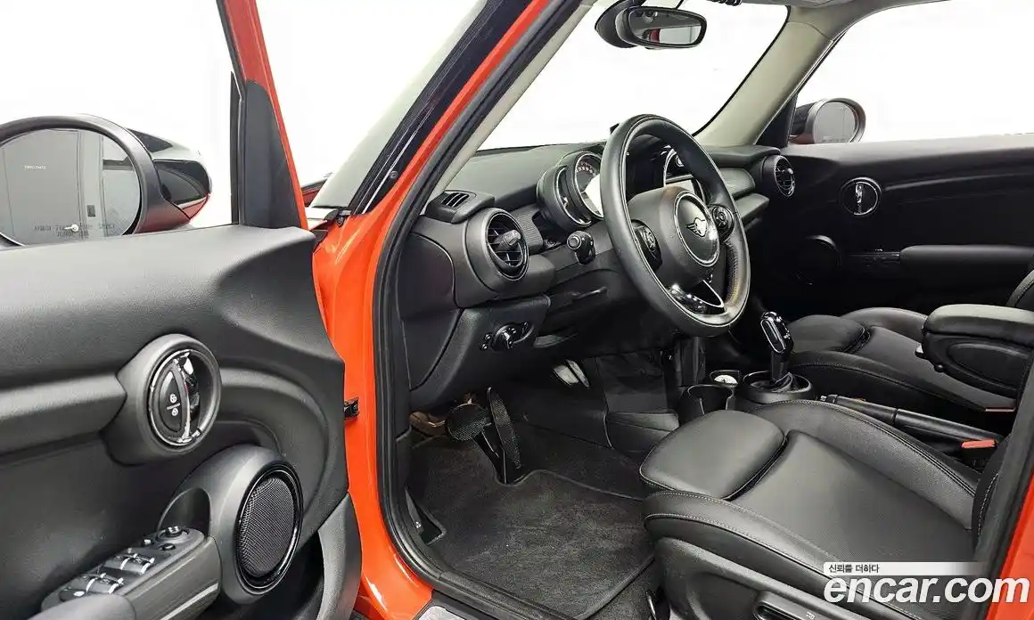 Mini Cooper 2021 1.5 гидро в Москве, фото 10