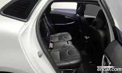 Volvo V40 2017 2.0 гидро в Москве № 724006, миниатюра 11