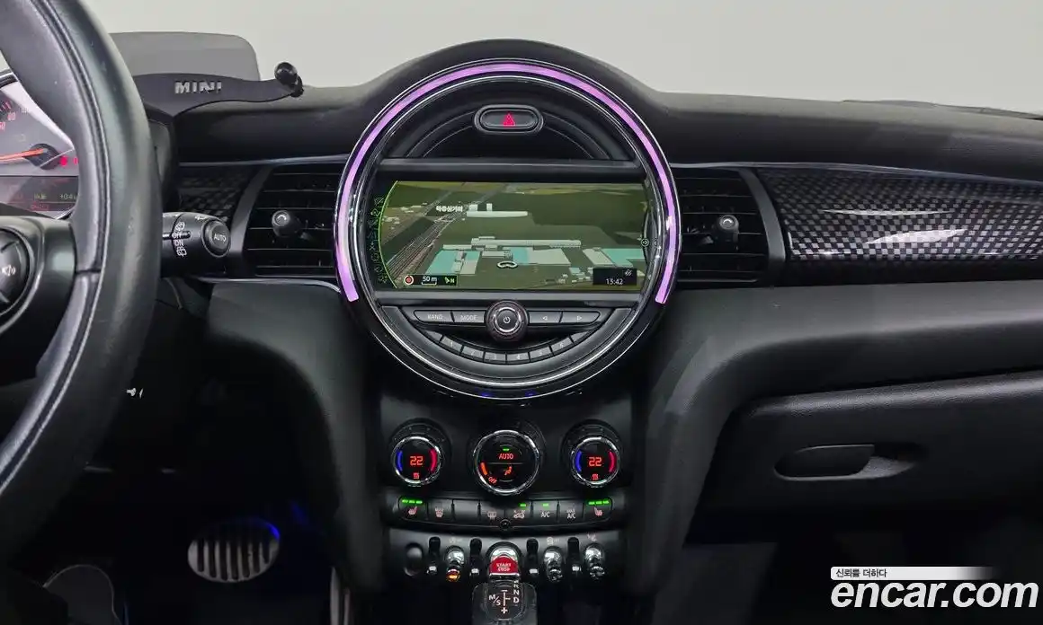 Mini Cooper 2017 2.0 гидро в Москве № 724889, фото 17