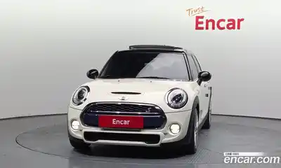 Mini Cooper 2017 2.0 гидро в Москве № 724889, миниатюра 3