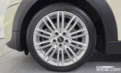 Mini Cooper 2017 2.0 гидро в Москве № 724889, миниатюра 5