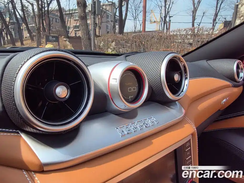 Ferrari California 2016 3.9 гидро в Москве № 759753, фото 15