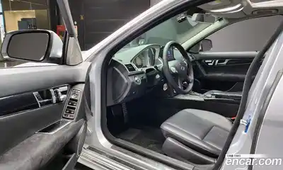 Mercedes-Benz C-Class 2009 1.8 гидро в Москве № 822855, миниатюра 11