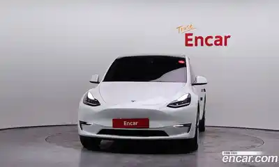 Tesla Model Y 2022 0.2 гидро в Москве № 825526, миниатюра 3