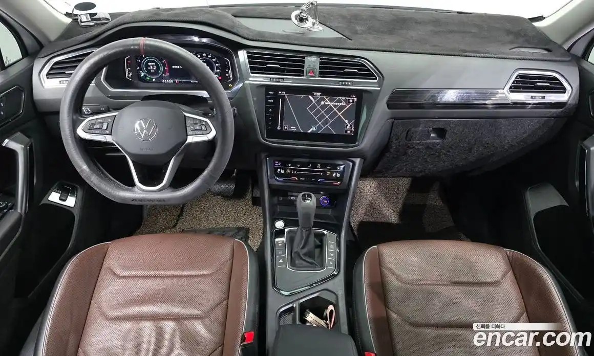 Volkswagen Tiguan 2022 2.0 гидро в Москве № 826155, фото 7