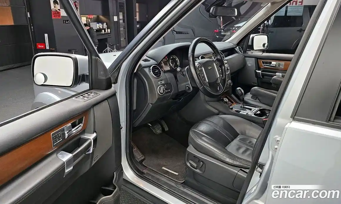 Land Rover Discovery 2010 3.0 гидро в Москве № 895056, фото 11
