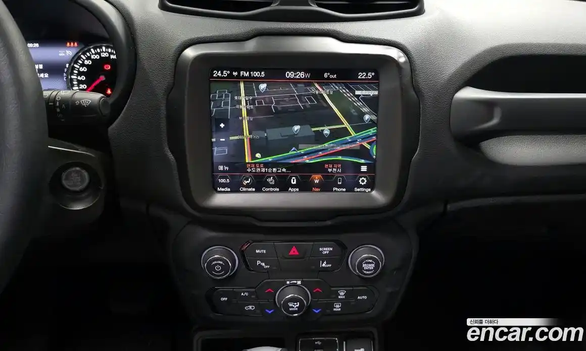 Jeep Renegade 2023 1.3 гидро в Москве № 896423, фото 16