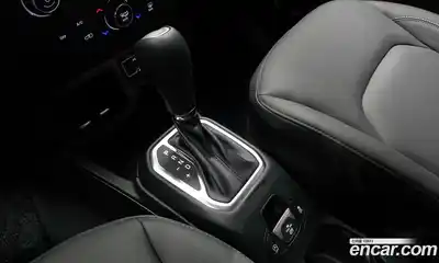 Jeep Renegade 2023 1.3 гидро в Москве № 896423, миниатюра 9