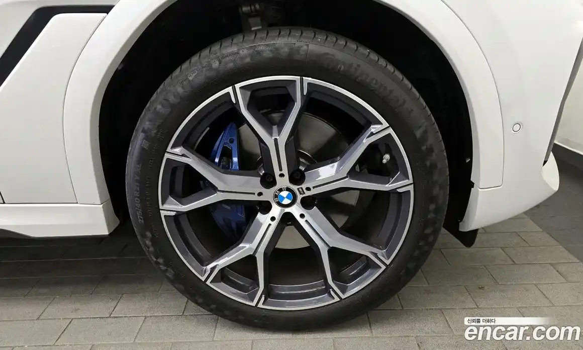 BMW X6 2022 3.0 гидро в Москве № 968126, фото 5