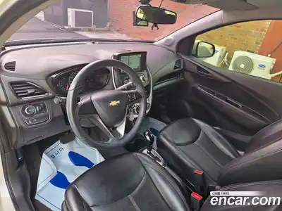 Chevrolet Spark 2016 1.0 Автомат в Москве № 975178, миниатюра 12