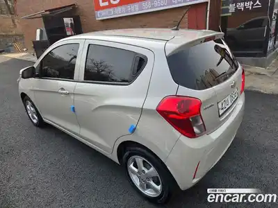 Chevrolet Spark 2016 1.0 Автомат в Москве № 975178, миниатюра 6