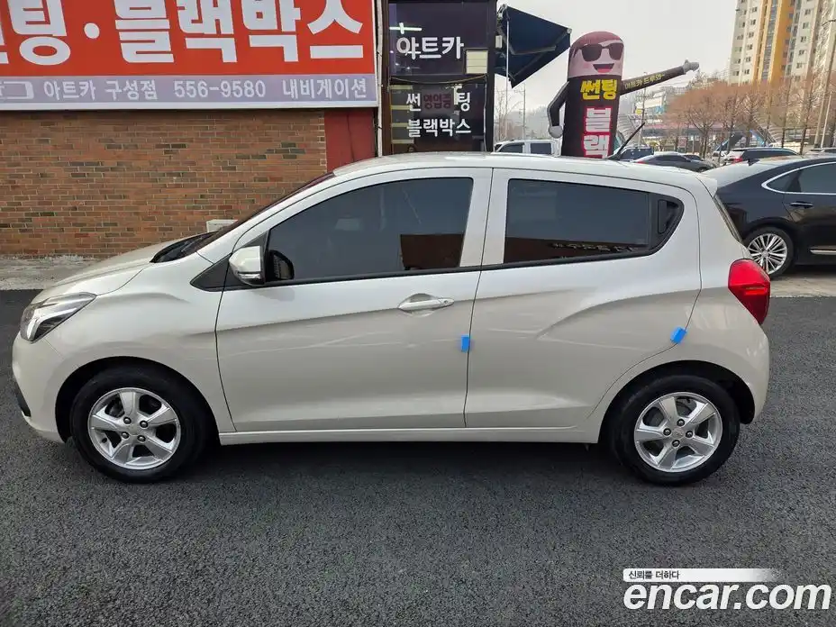 Chevrolet Spark 2016 1.0 Автомат в Москве № 975178, фото 8